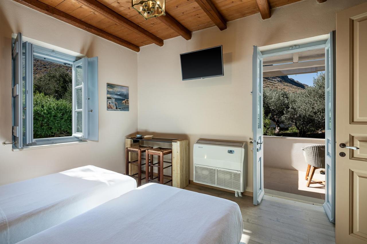 Four Seasons Hydra Luxury Suites Luaran gambar
