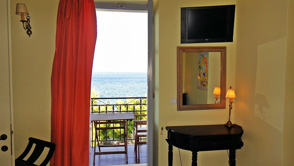 Four Seasons Hydra Luxury Suites Luaran gambar